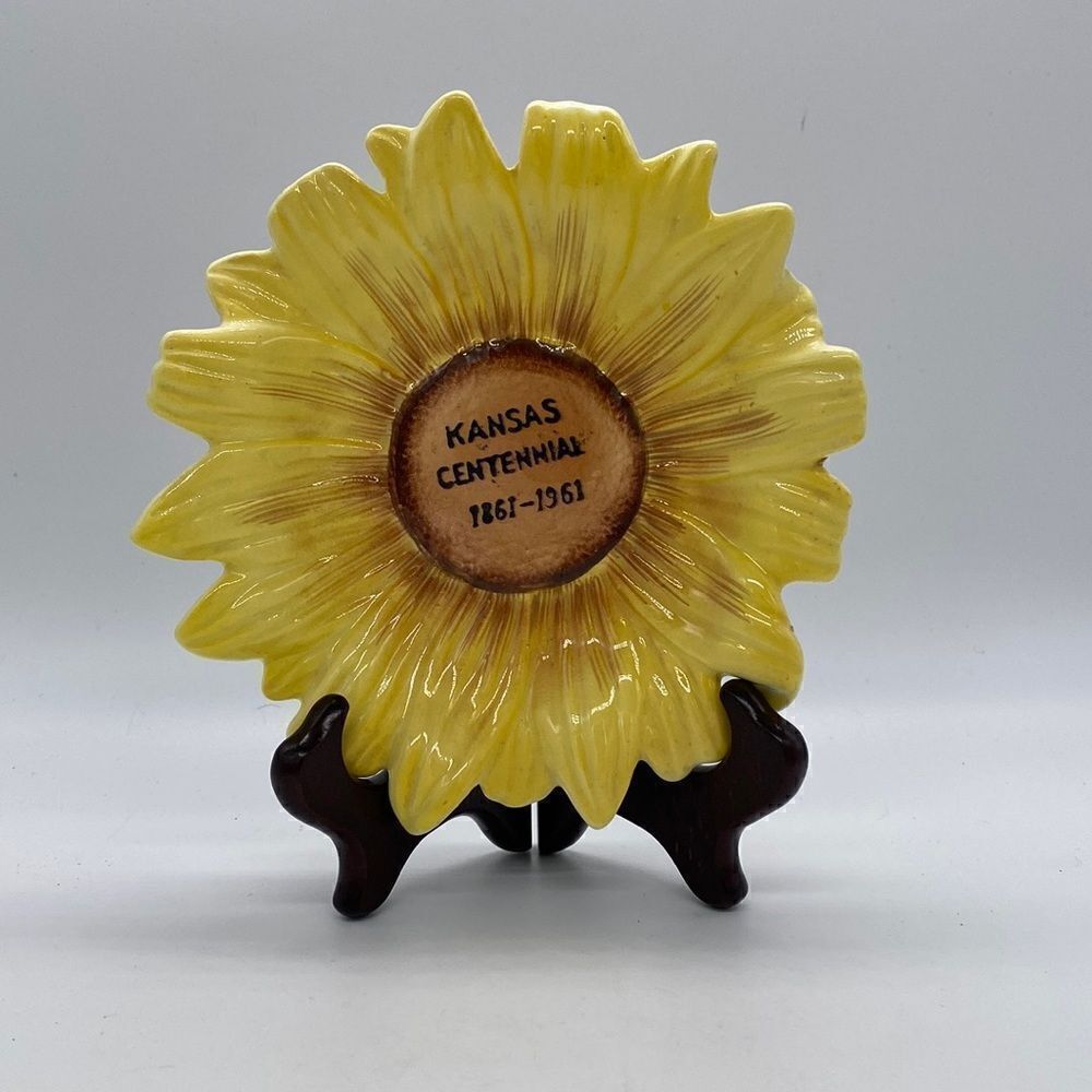 Vintage 1961 Norcrest Kansas Centennial Ceramic Sunflower Bowl Plate